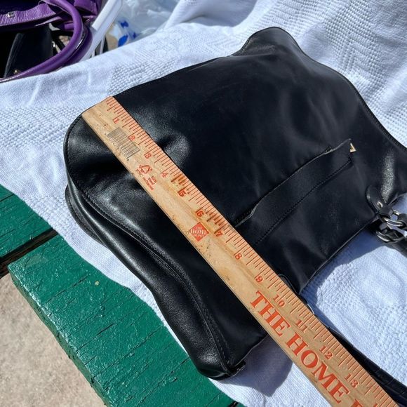 CAVALCANTI LEATHER SHOULDER BAG - Picture 8 of 16